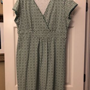 NWOT.  Green/White casual jersey dress.